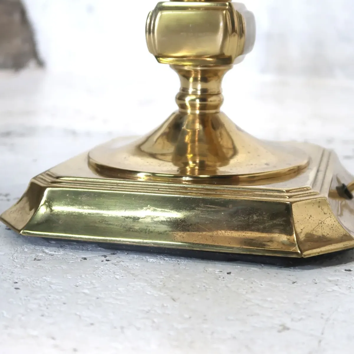 アンティーク ゴールドメタル フロアランプ