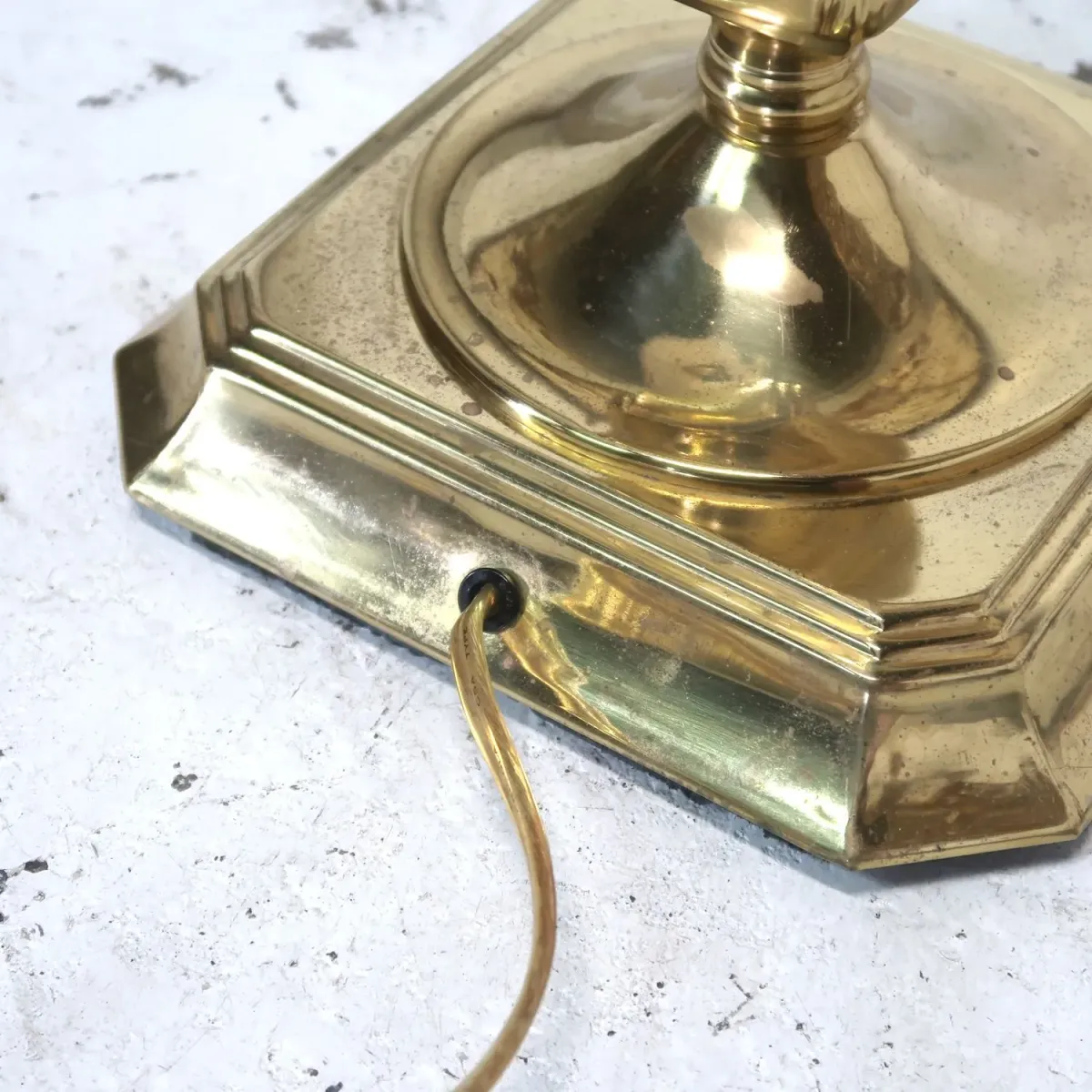 アンティーク ゴールドメタル フロアランプ