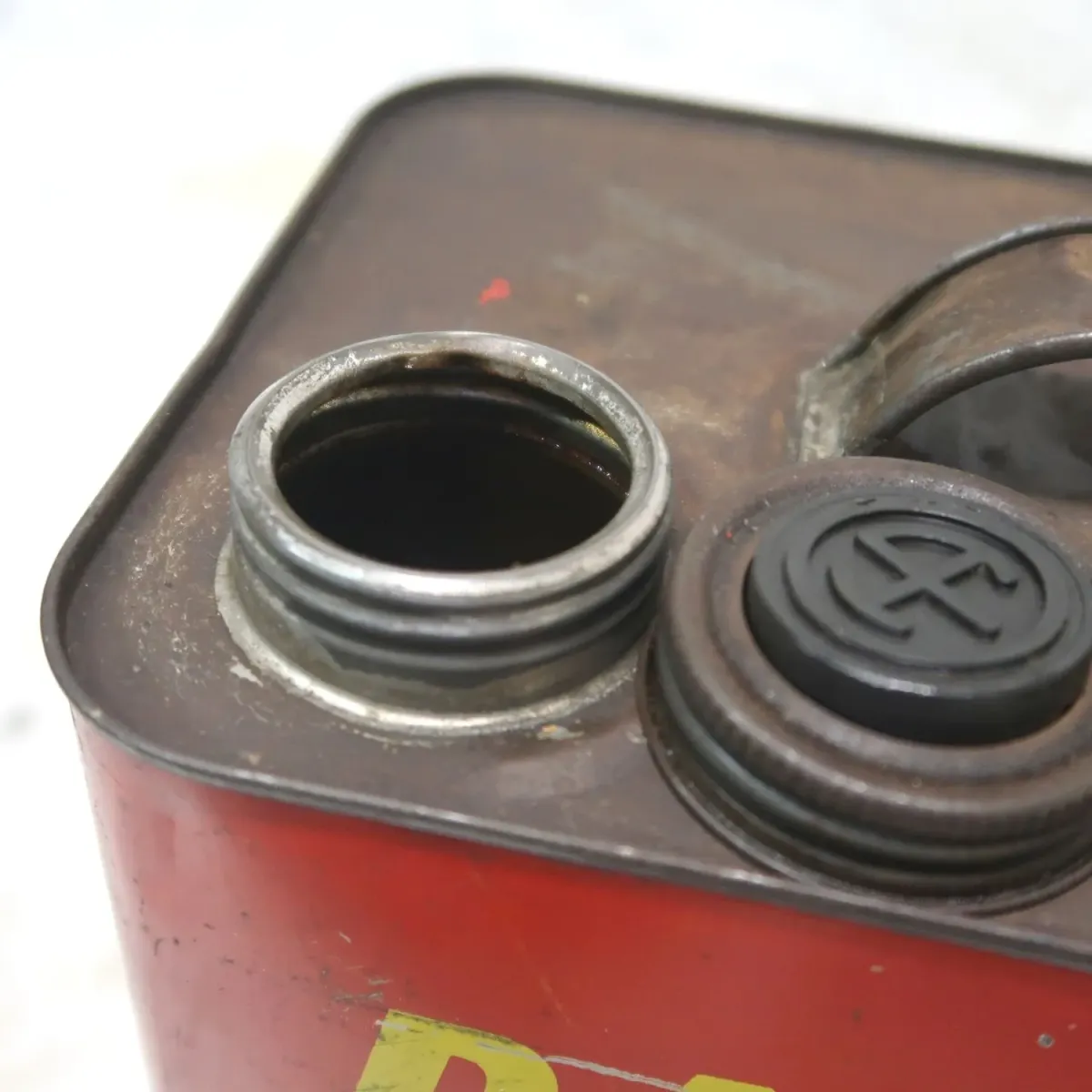 ビンテージ ガソリン缶