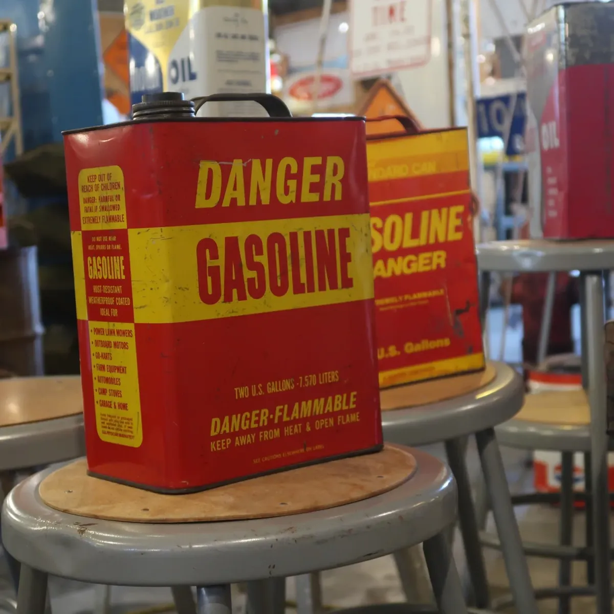 ビンテージ ガソリン缶