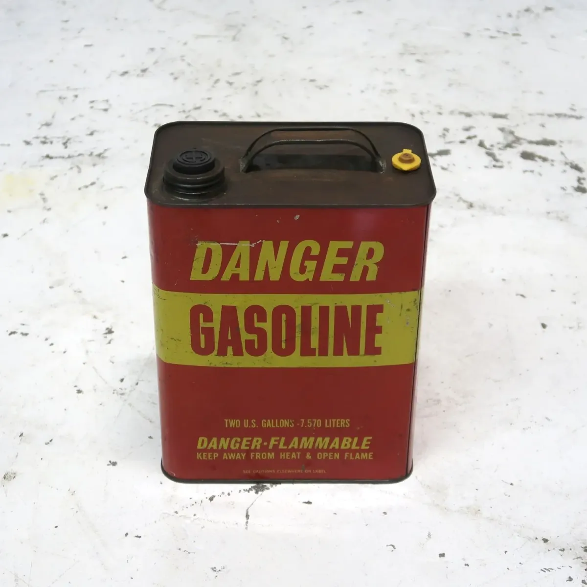 ビンテージ ガソリン缶