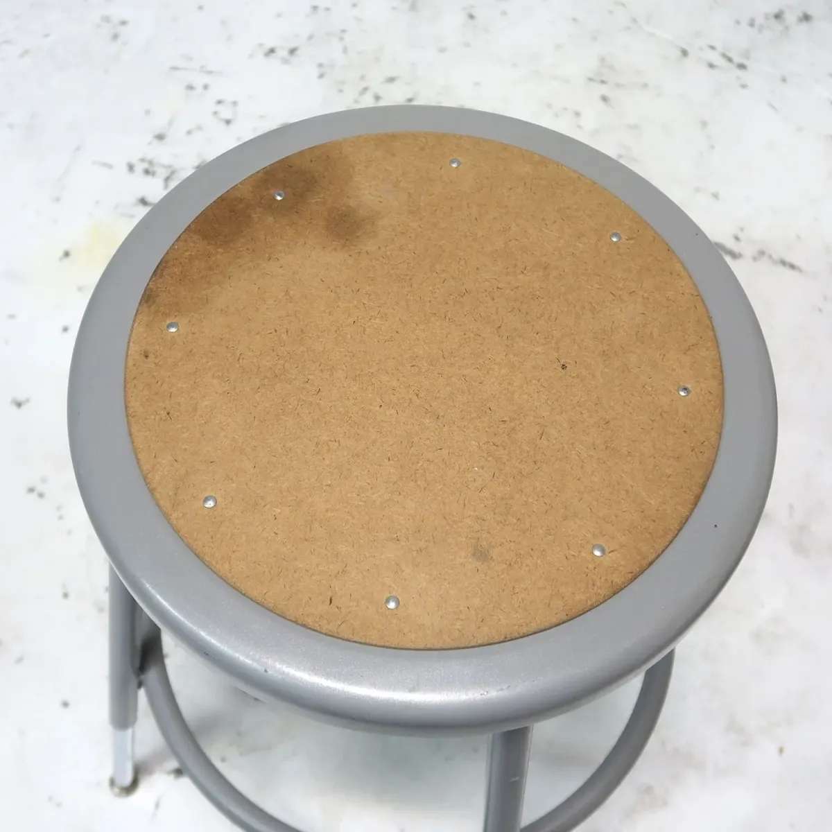 National Public Seating メタルスツール