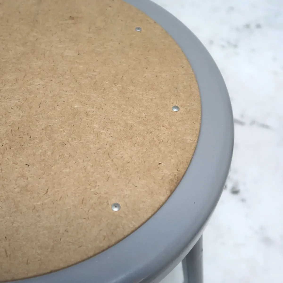 National Public Seating メタルスツール