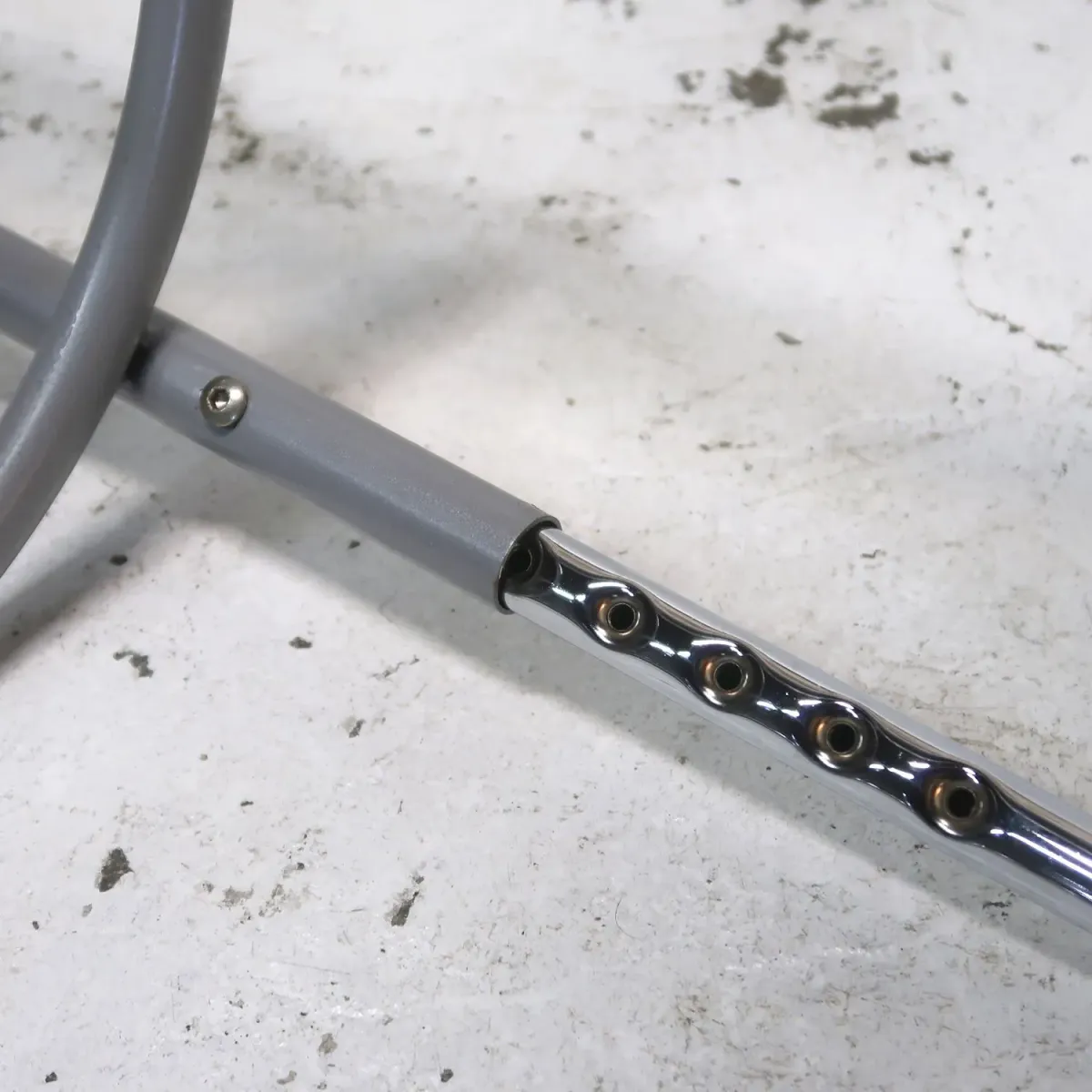 National Public Seating メタルスツール