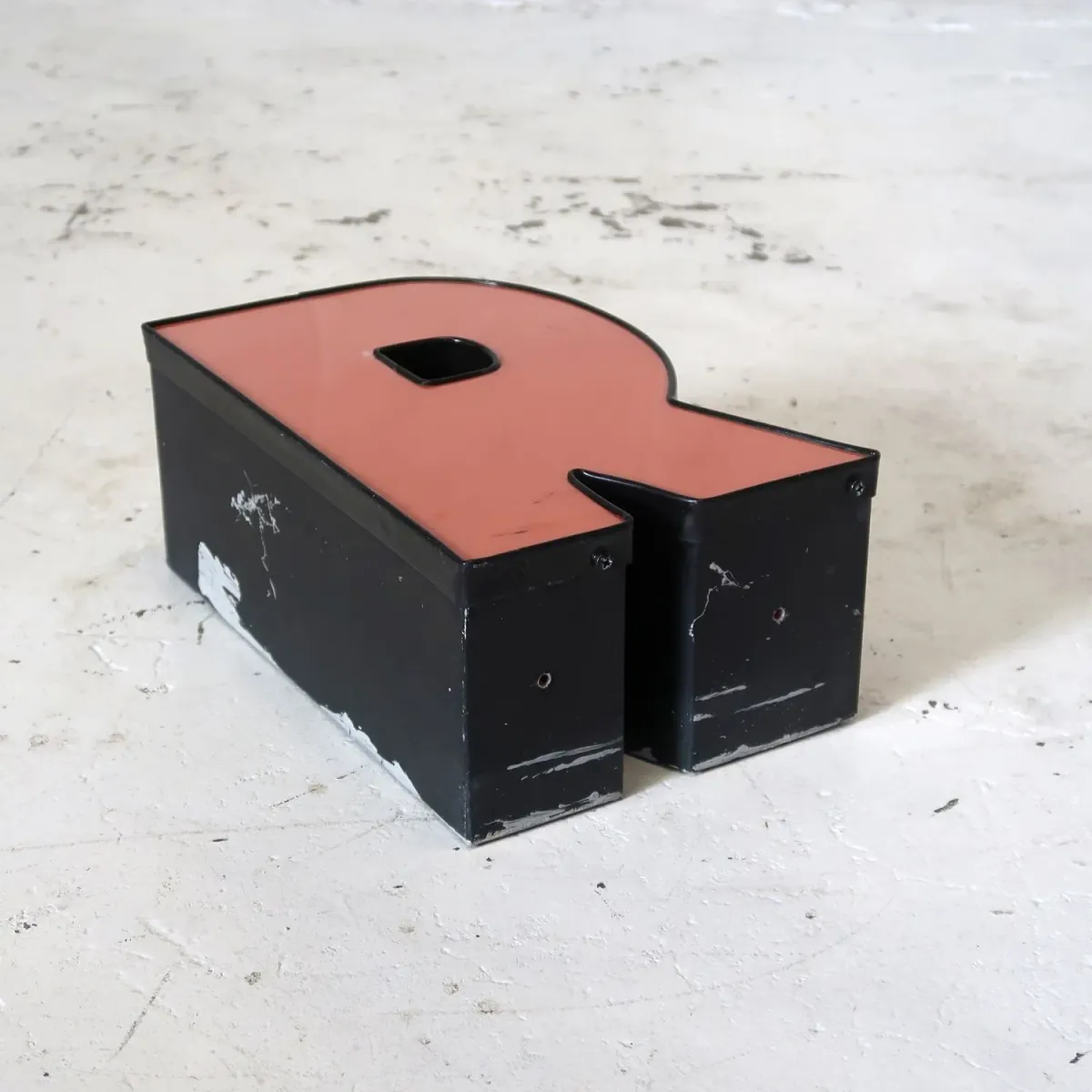 ビンテージ レターサイン R