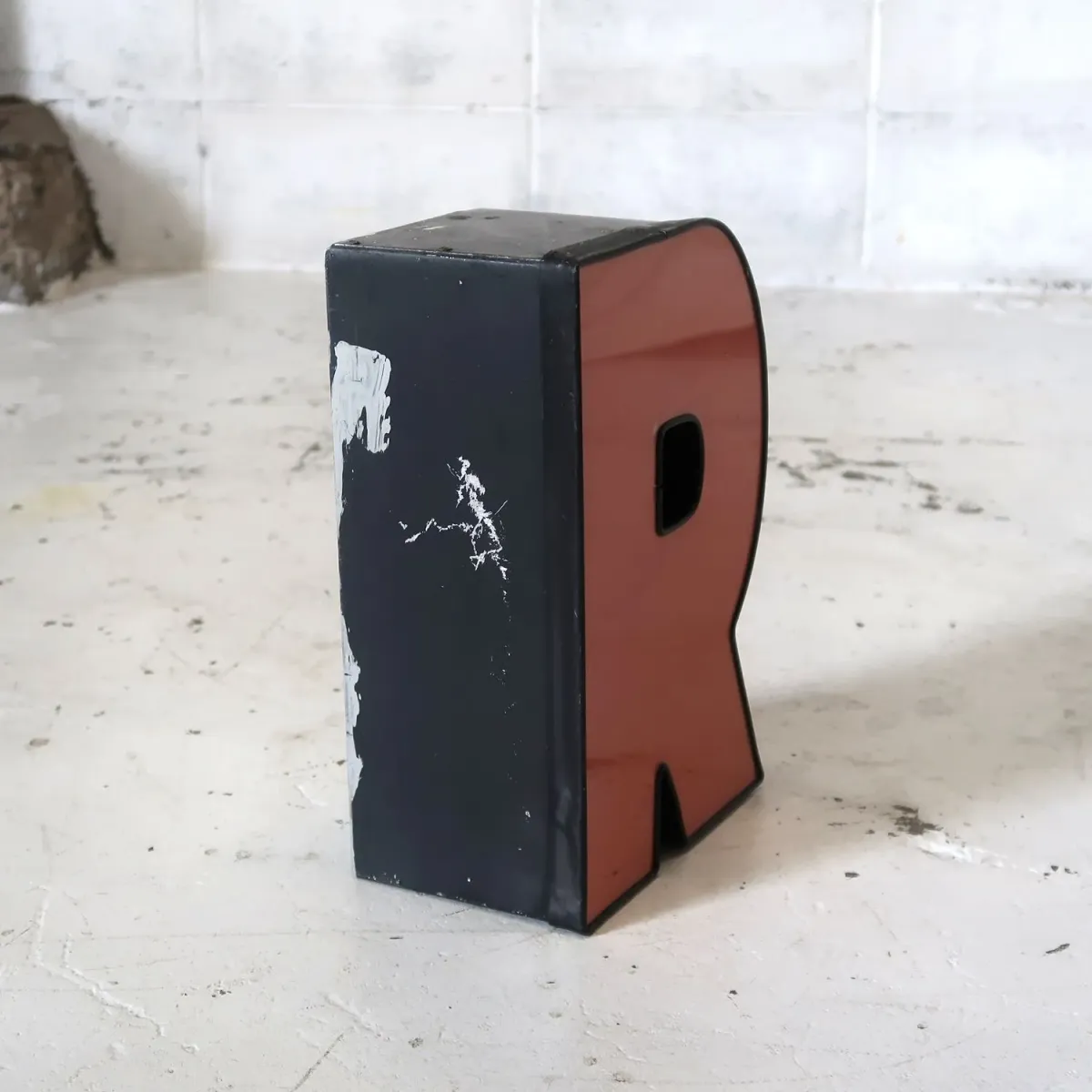 ビンテージ レターサイン R