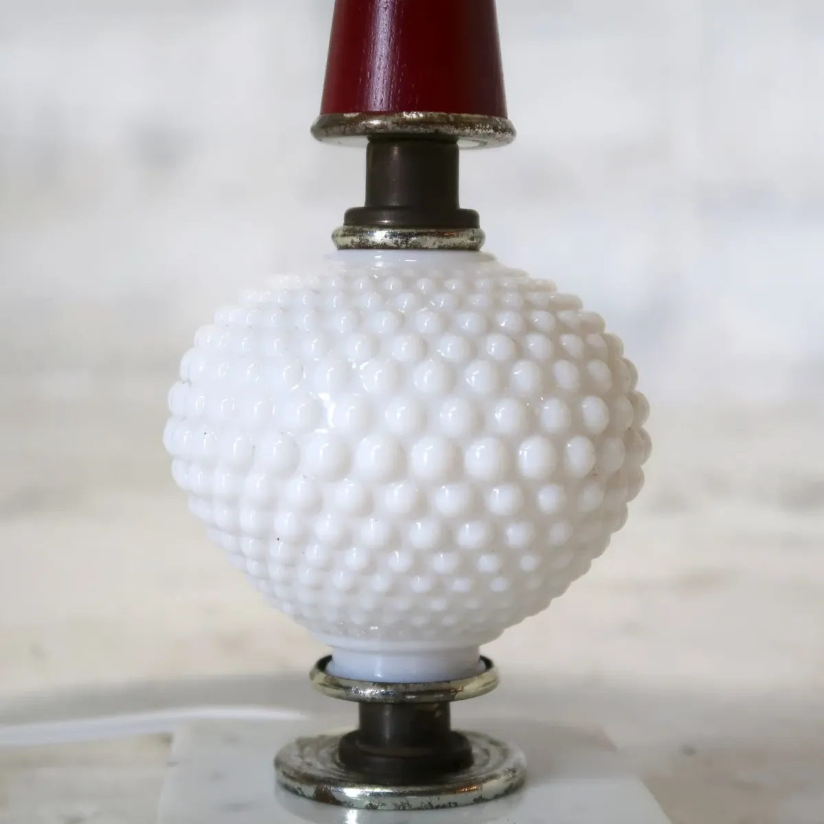 アンティーク ミルクガラス×ストーンベース テーブルランプ