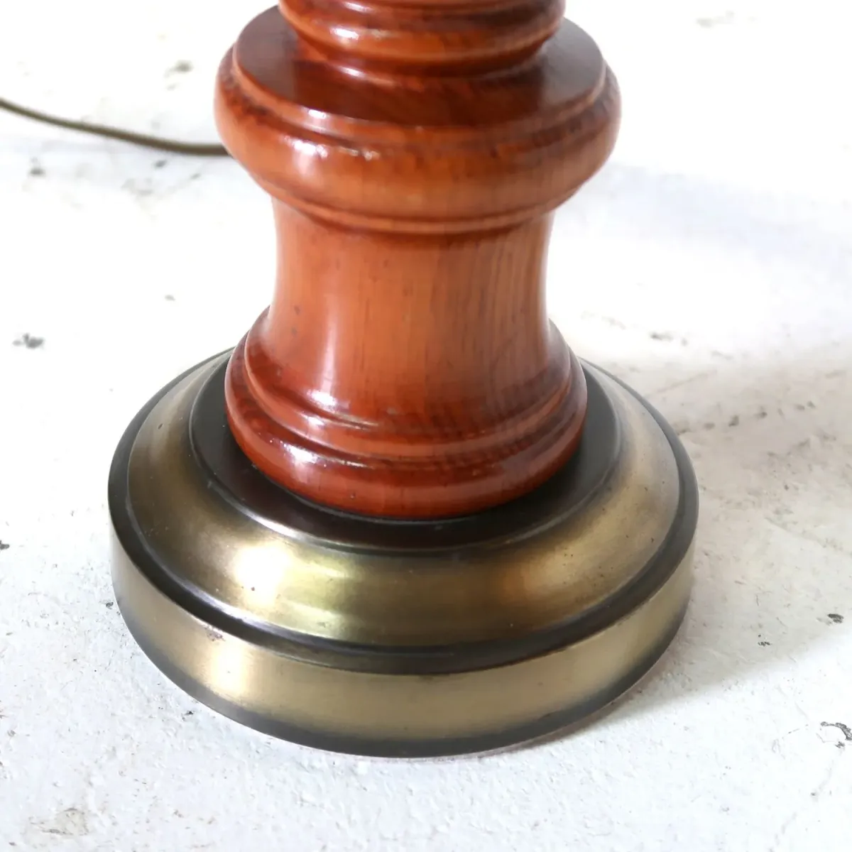 アンティーク モダンデザイン テーブルランプ