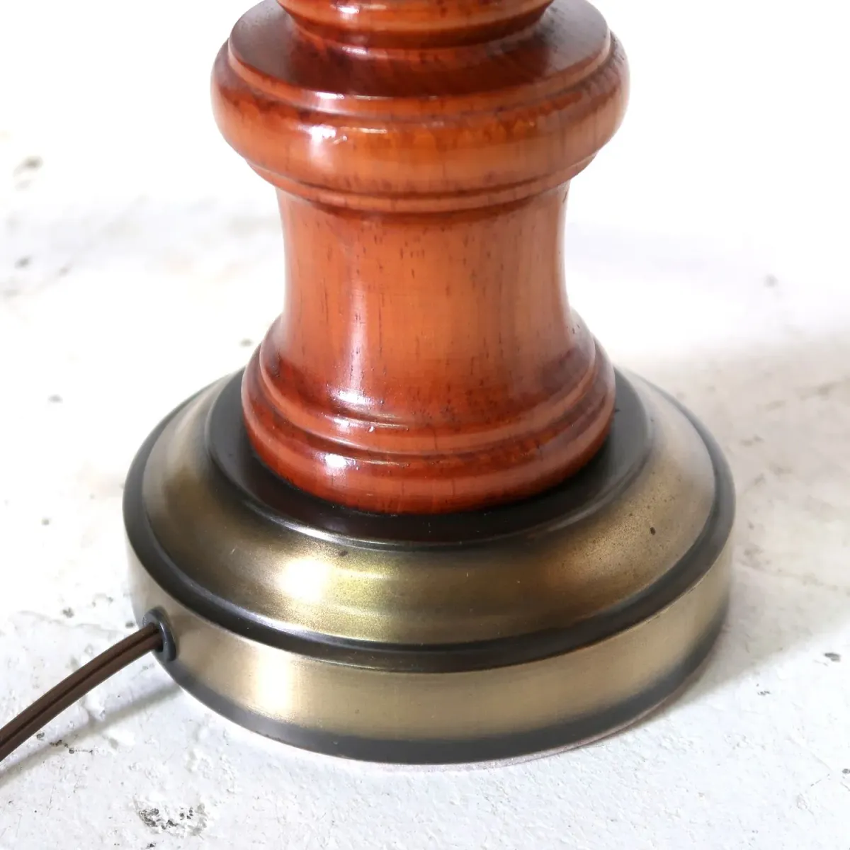 アンティーク モダンデザイン テーブルランプ