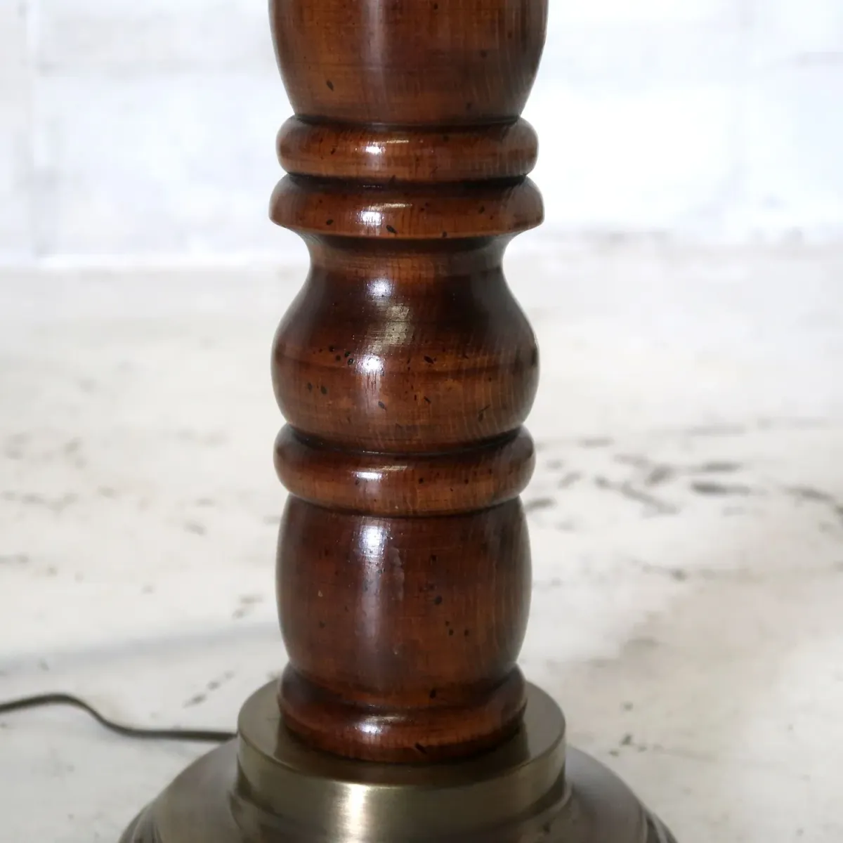 アンティーク モダンデザイン テーブルランプ