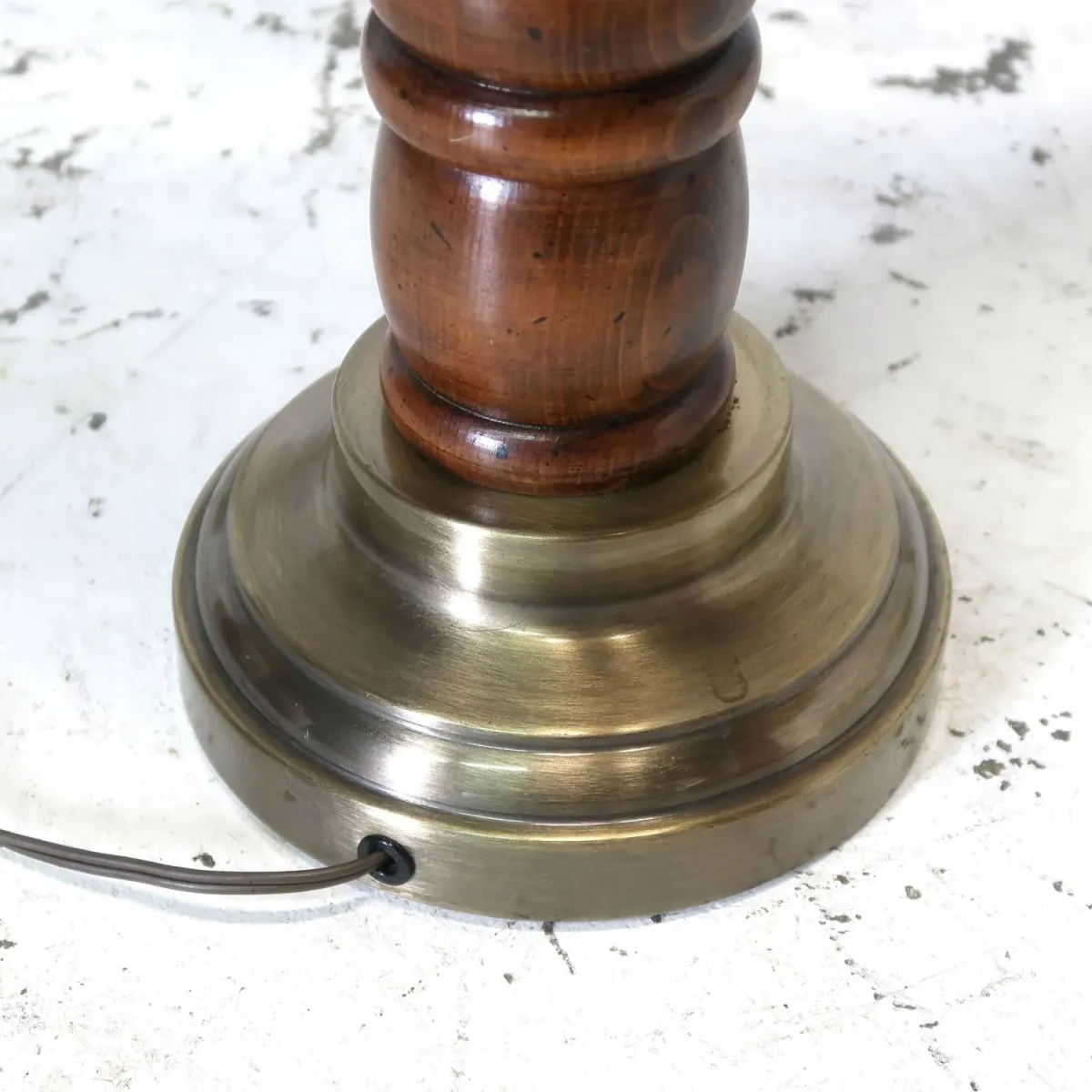 アンティーク モダンデザイン テーブルランプ