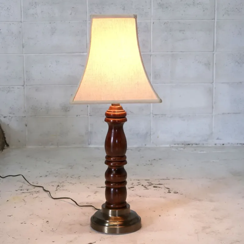 アンティーク モダンデザイン テーブルランプ