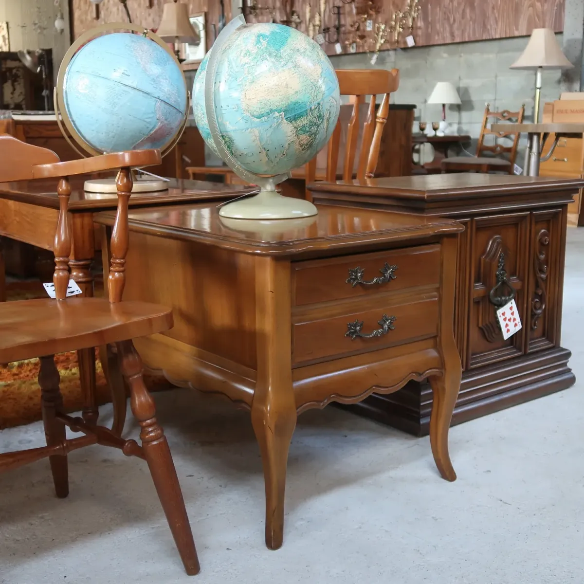 BASSETT FURNITURE アンティーク サイドテーブル