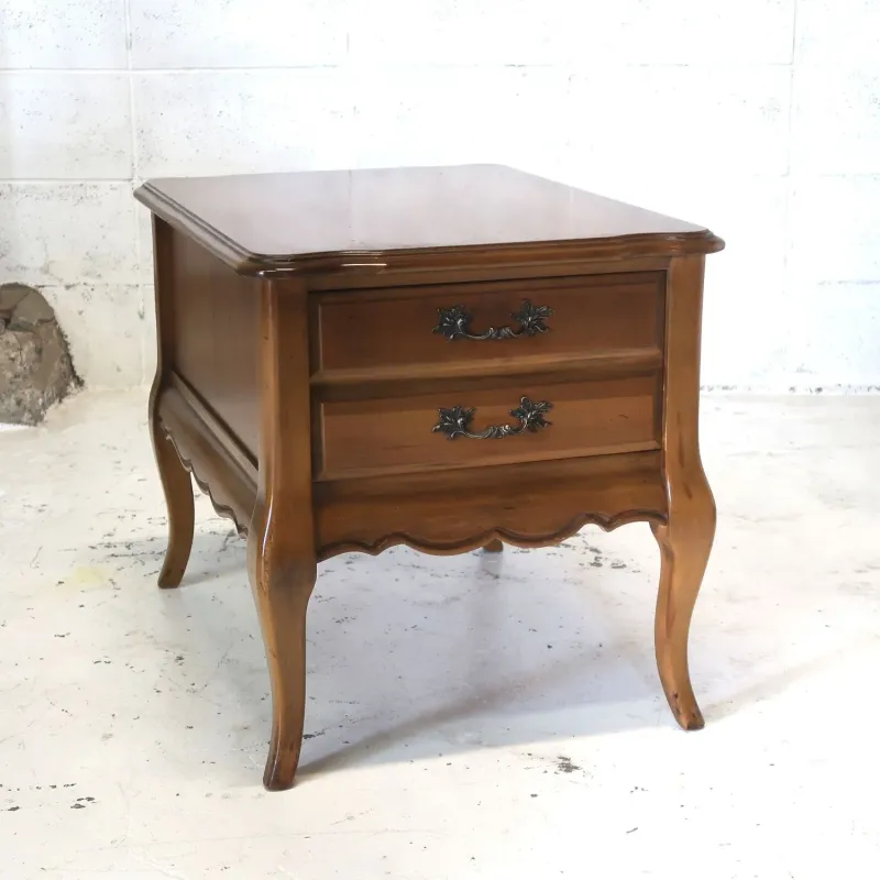 BASSETT FURNITURE アンティーク サイドテーブル