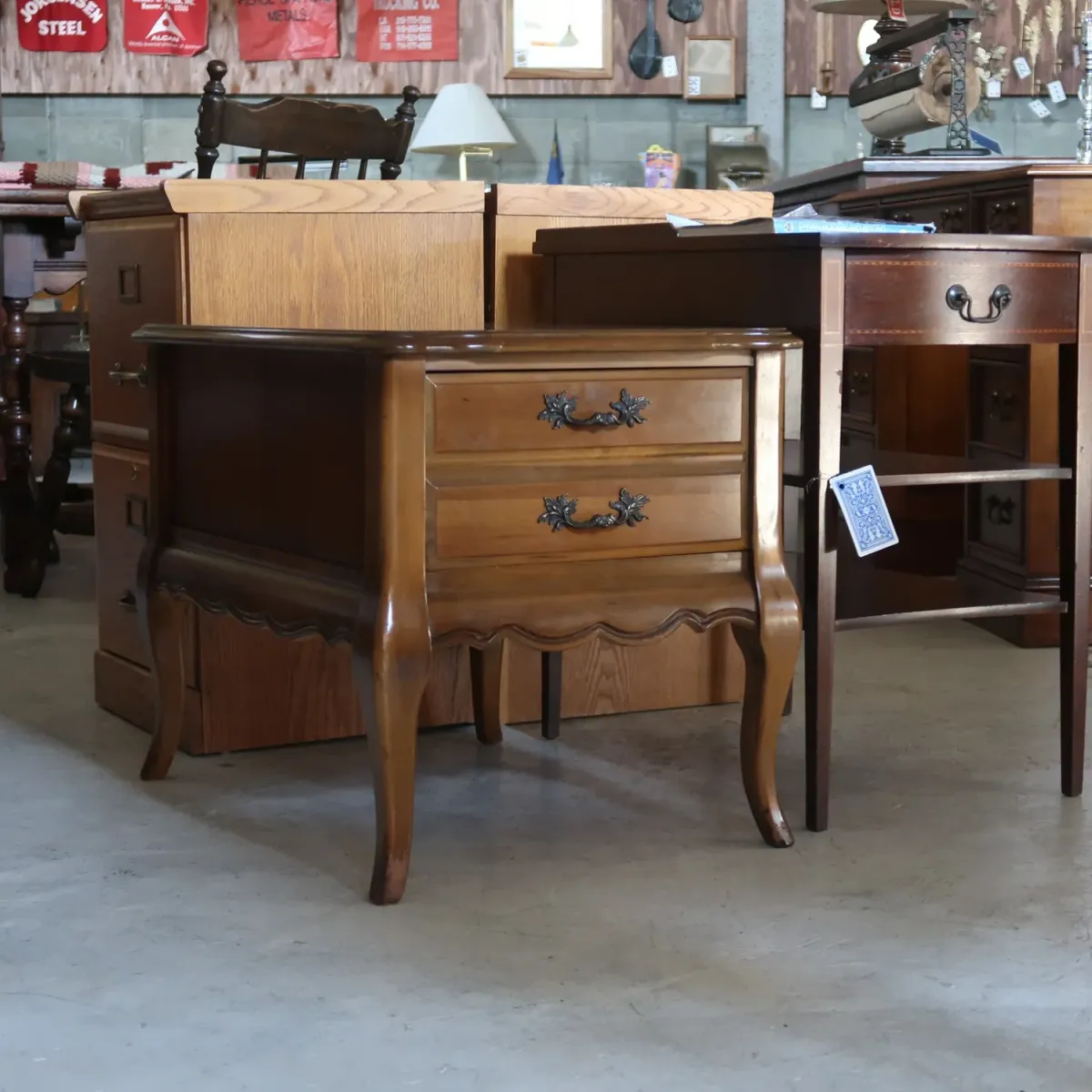 BASSETT FURNITURE アンティーク サイドテーブル