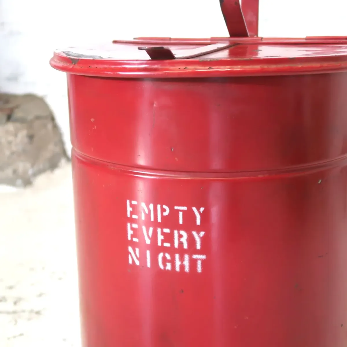 ビンテージ メタルゴミ箱