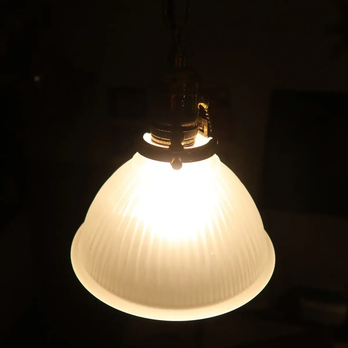 アンティーク フロストガラス ペンダントランプ