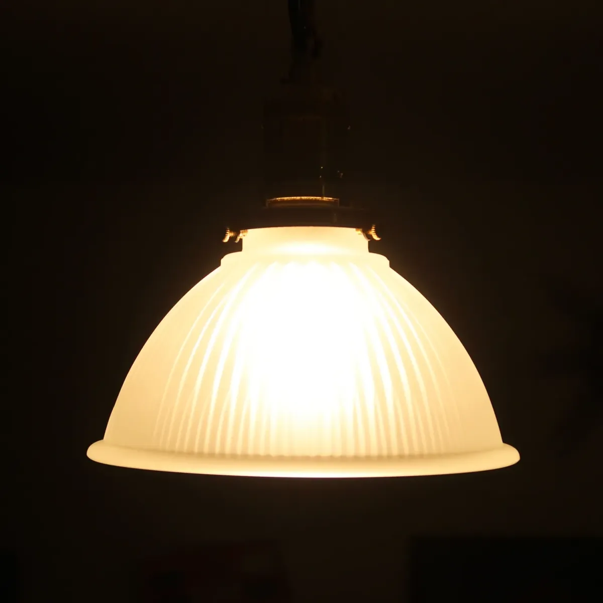 アンティーク フロストガラス ペンダントランプ