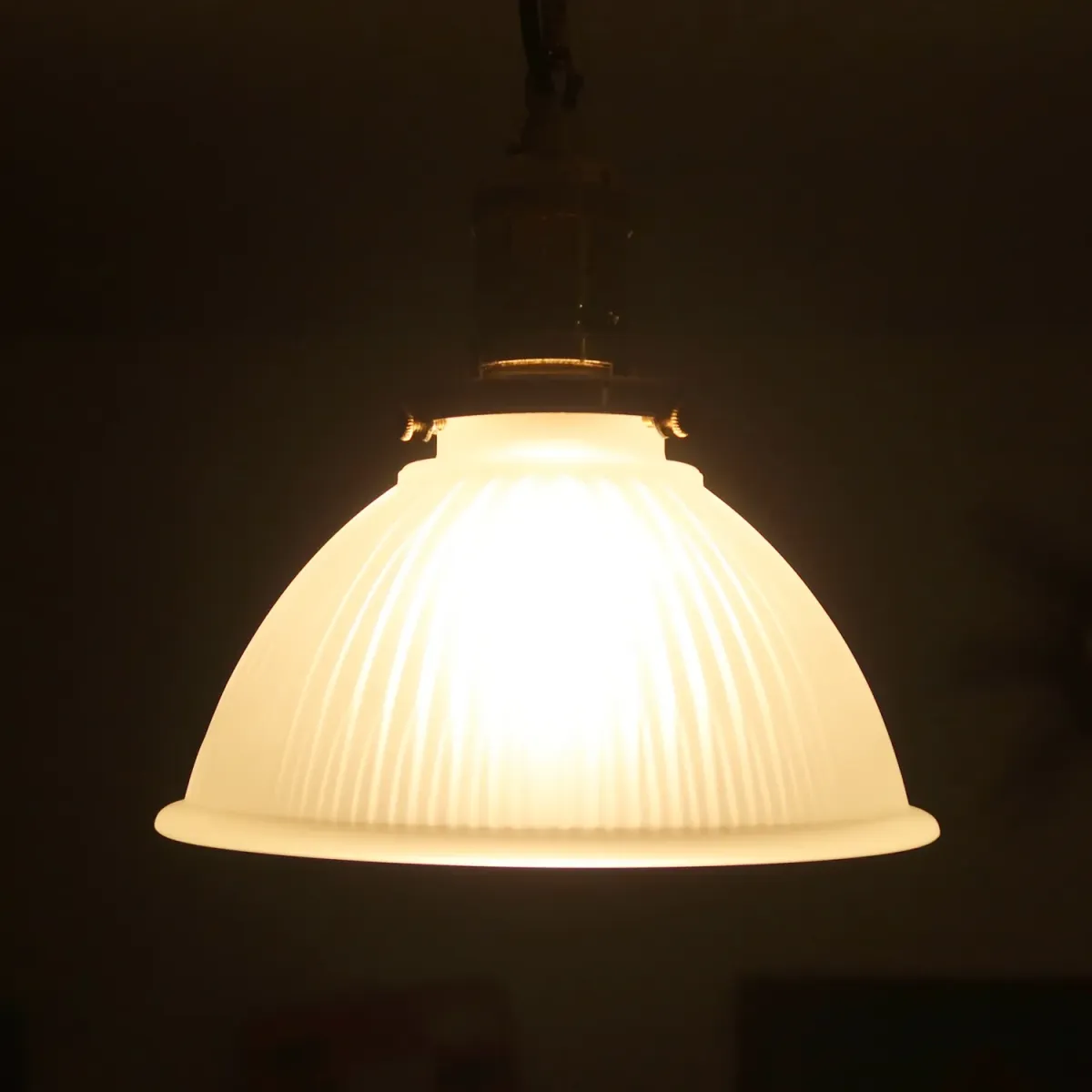 アンティーク フロストガラス ペンダントランプ