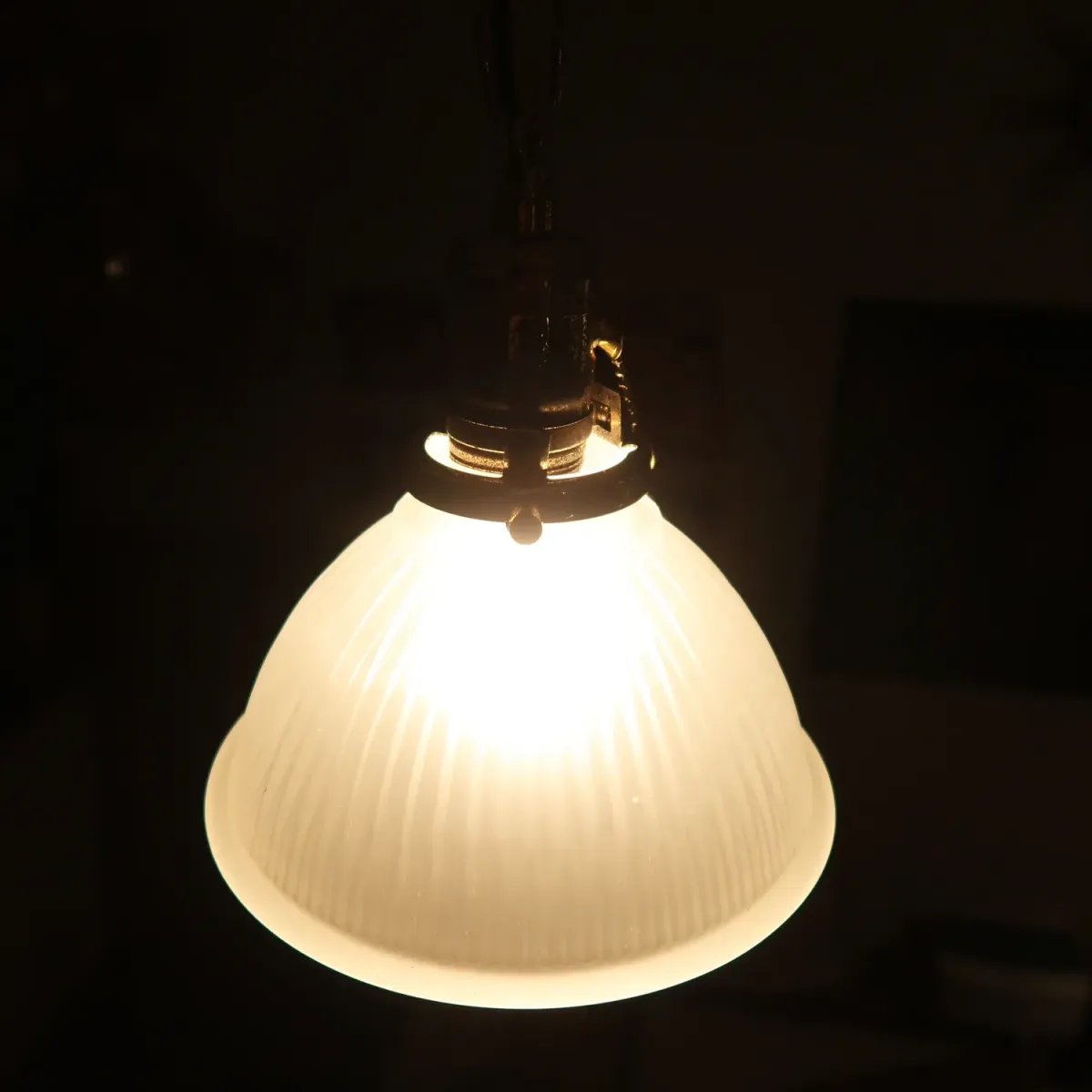 アンティーク フロストガラス ペンダントランプ