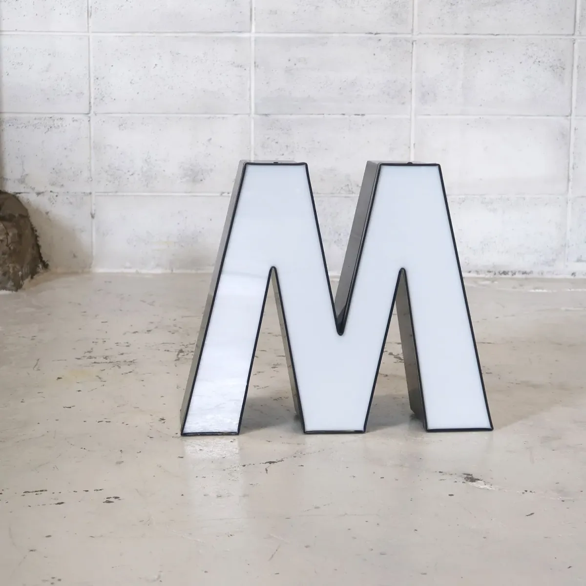 ビンテージ レターサイン W