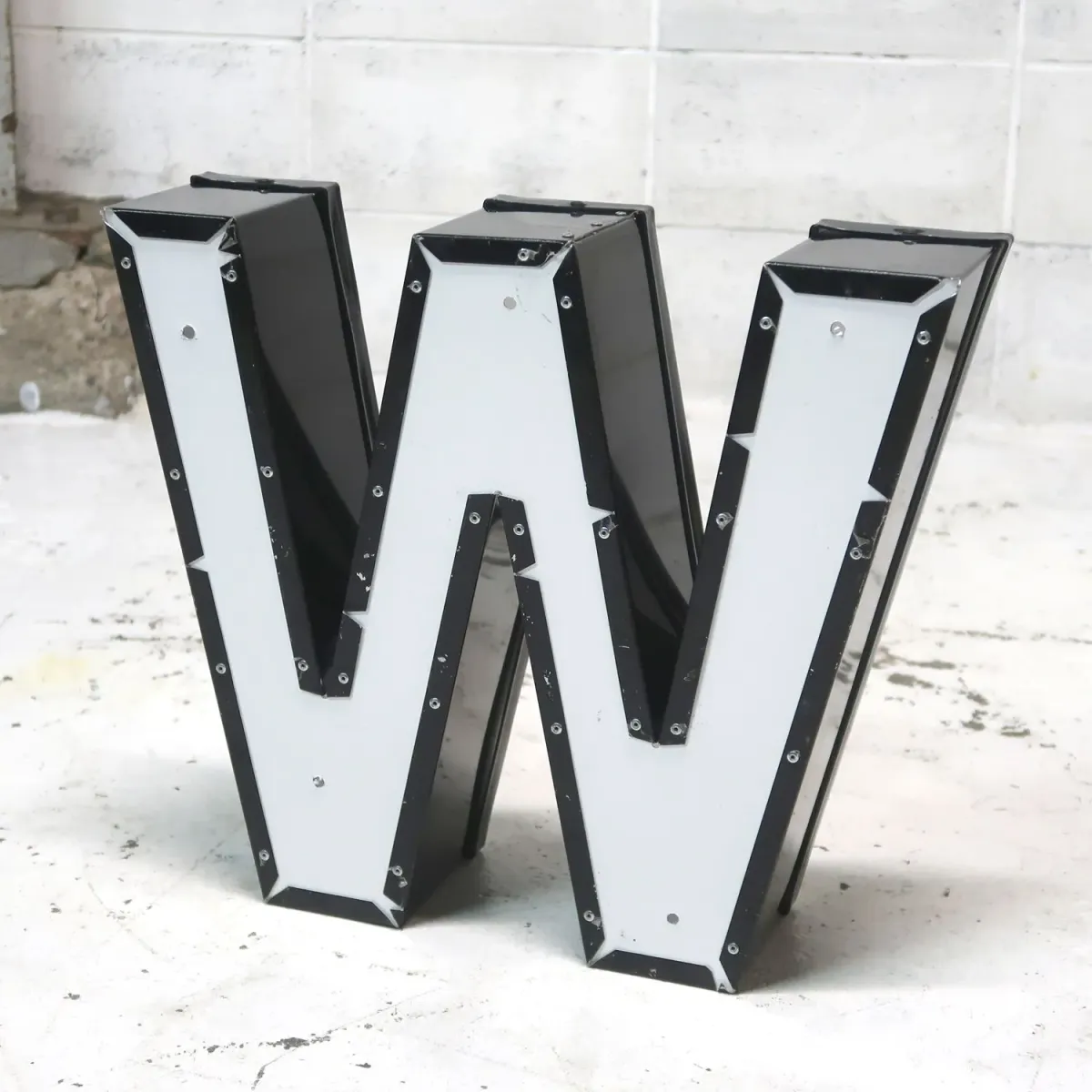 ビンテージ レターサイン W