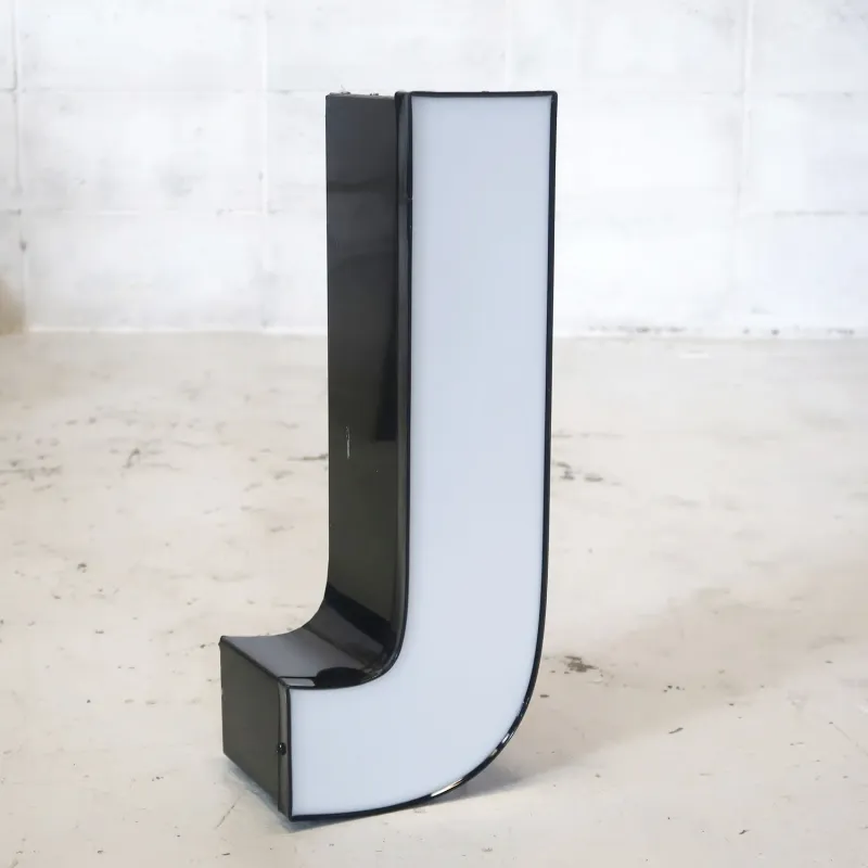 ビンテージ レターサイン J