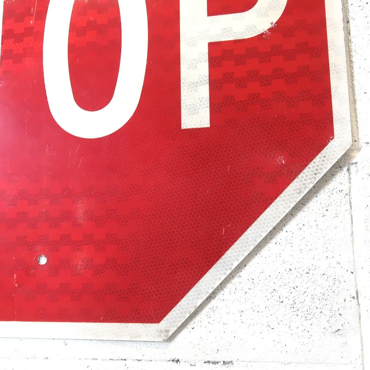 STOP ロードサイン