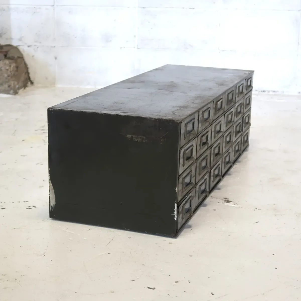 LOCKHEED ビンテージ メタルパーツキャビネット