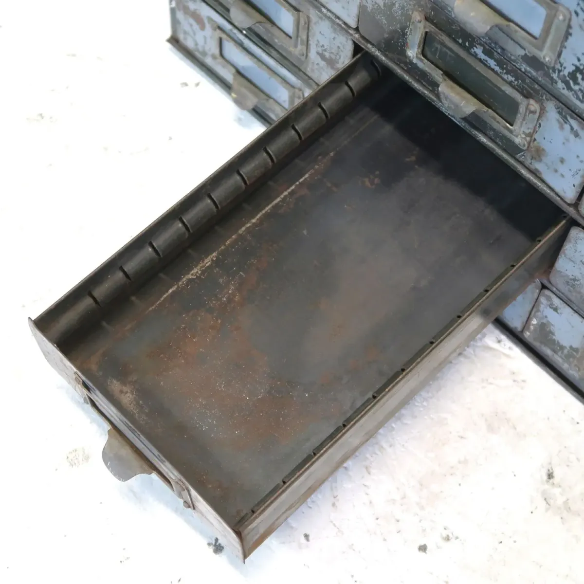 LOCKHEED ビンテージ メタルパーツキャビネット