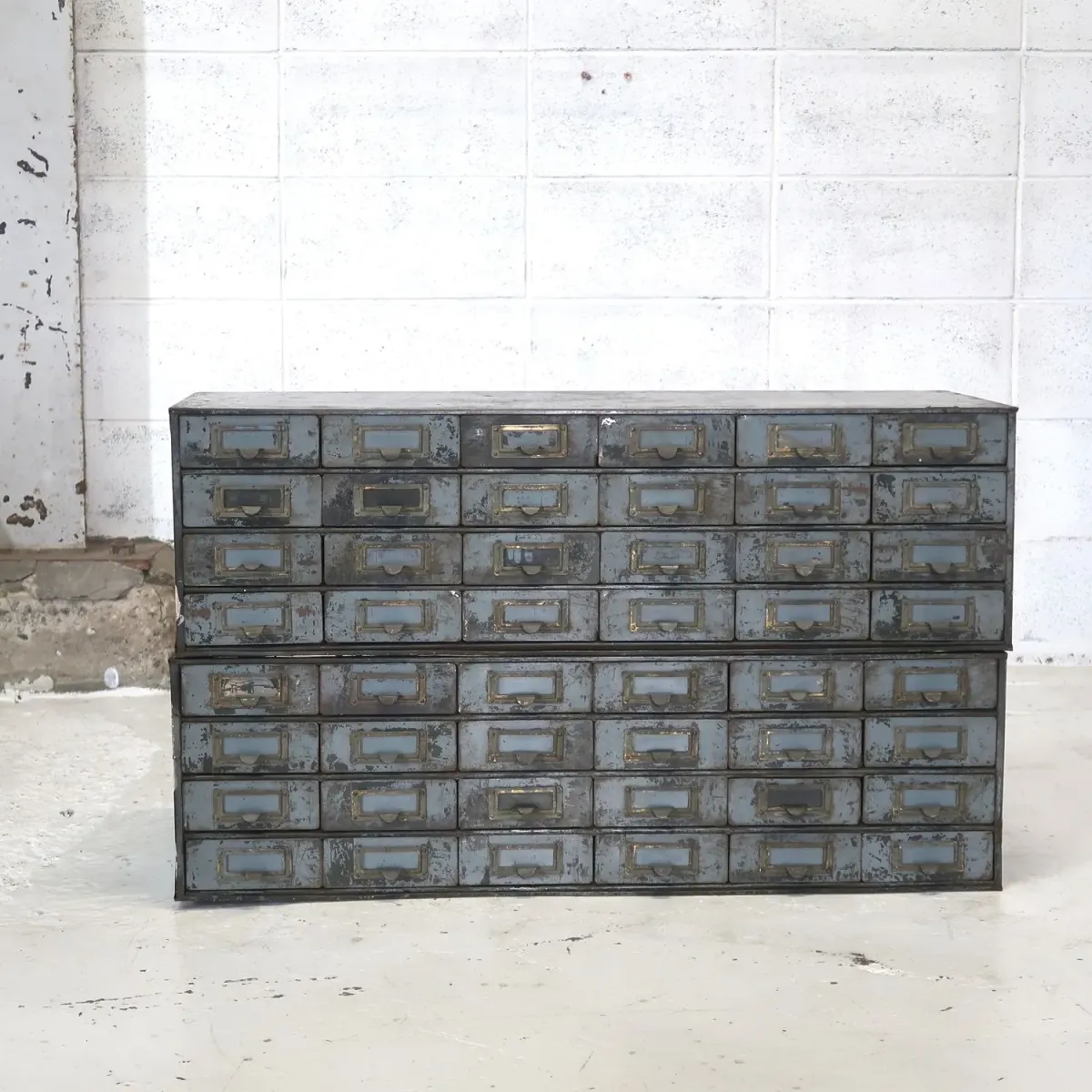 LOCKHEED ビンテージ メタルパーツキャビネット