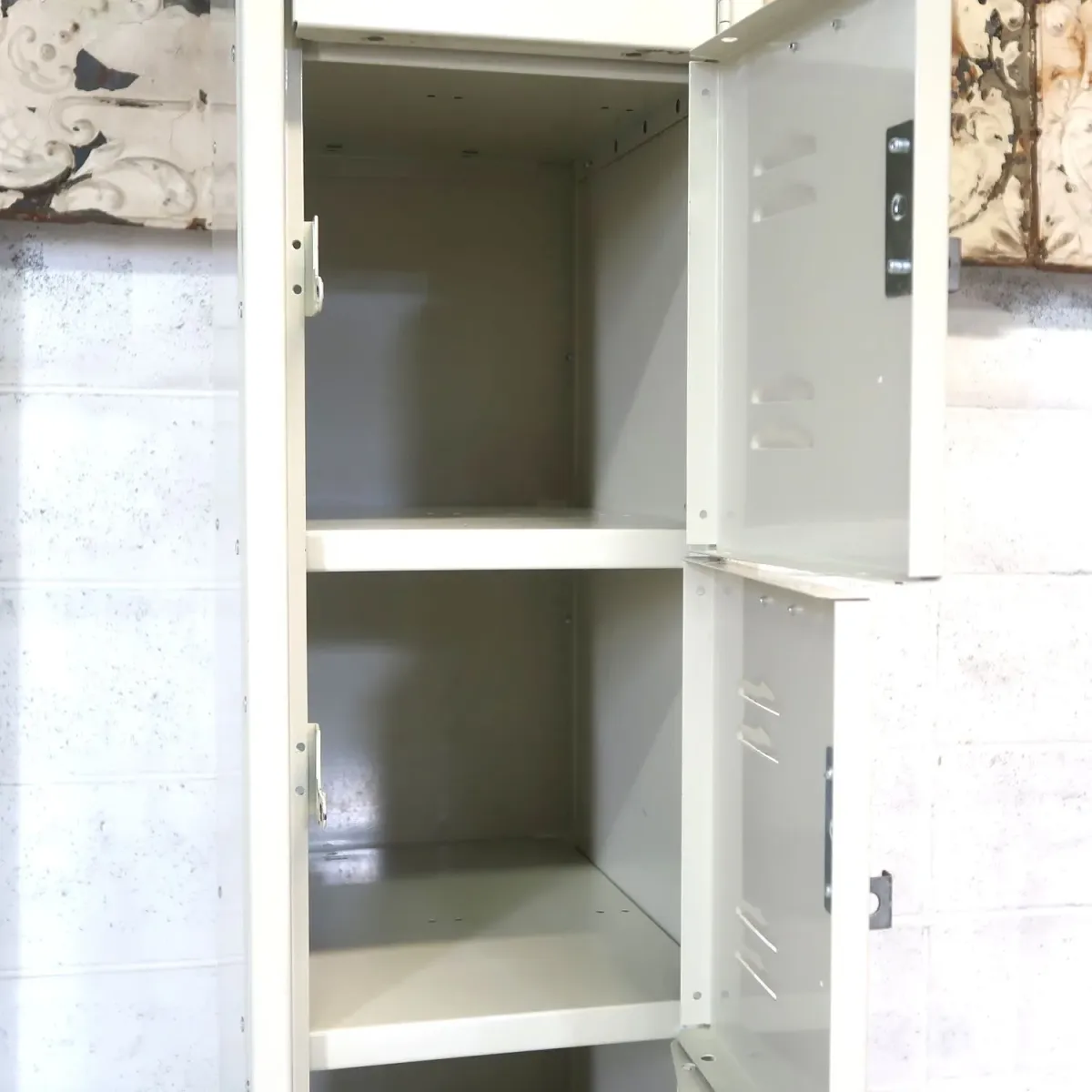 Hallowell メタルロッカー