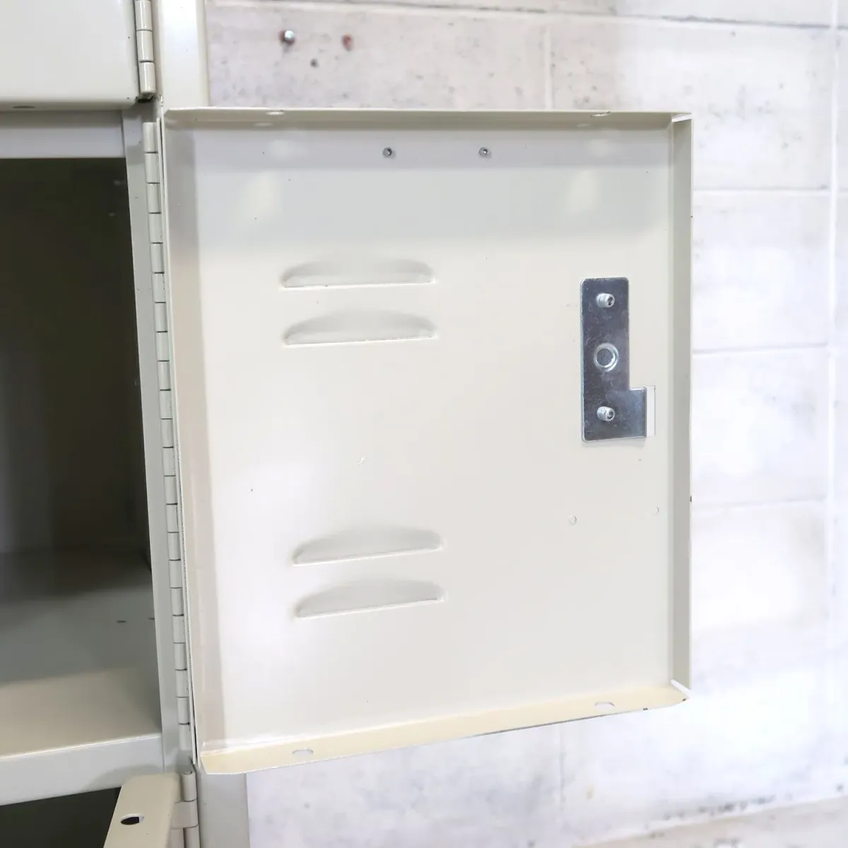 Hallowell メタルロッカー