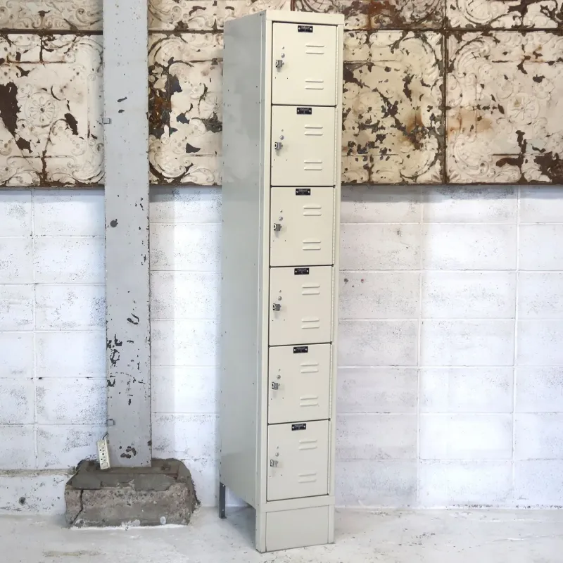 Hallowell メタルロッカー