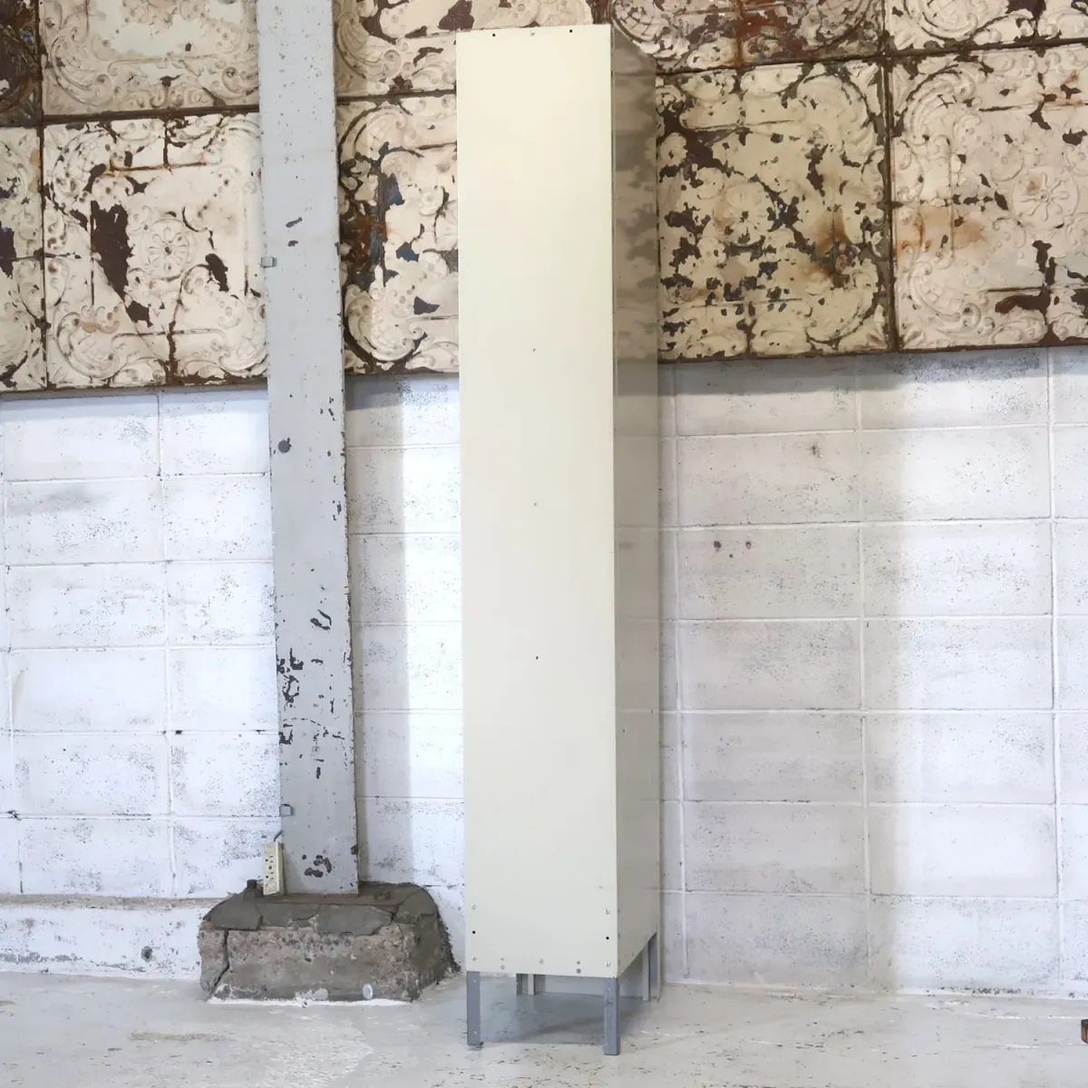 Hallowell メタルロッカー