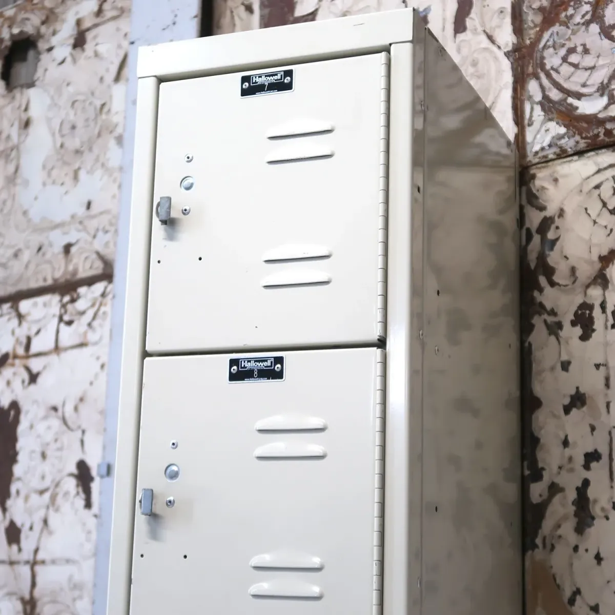 Hallowell メタルロッカー