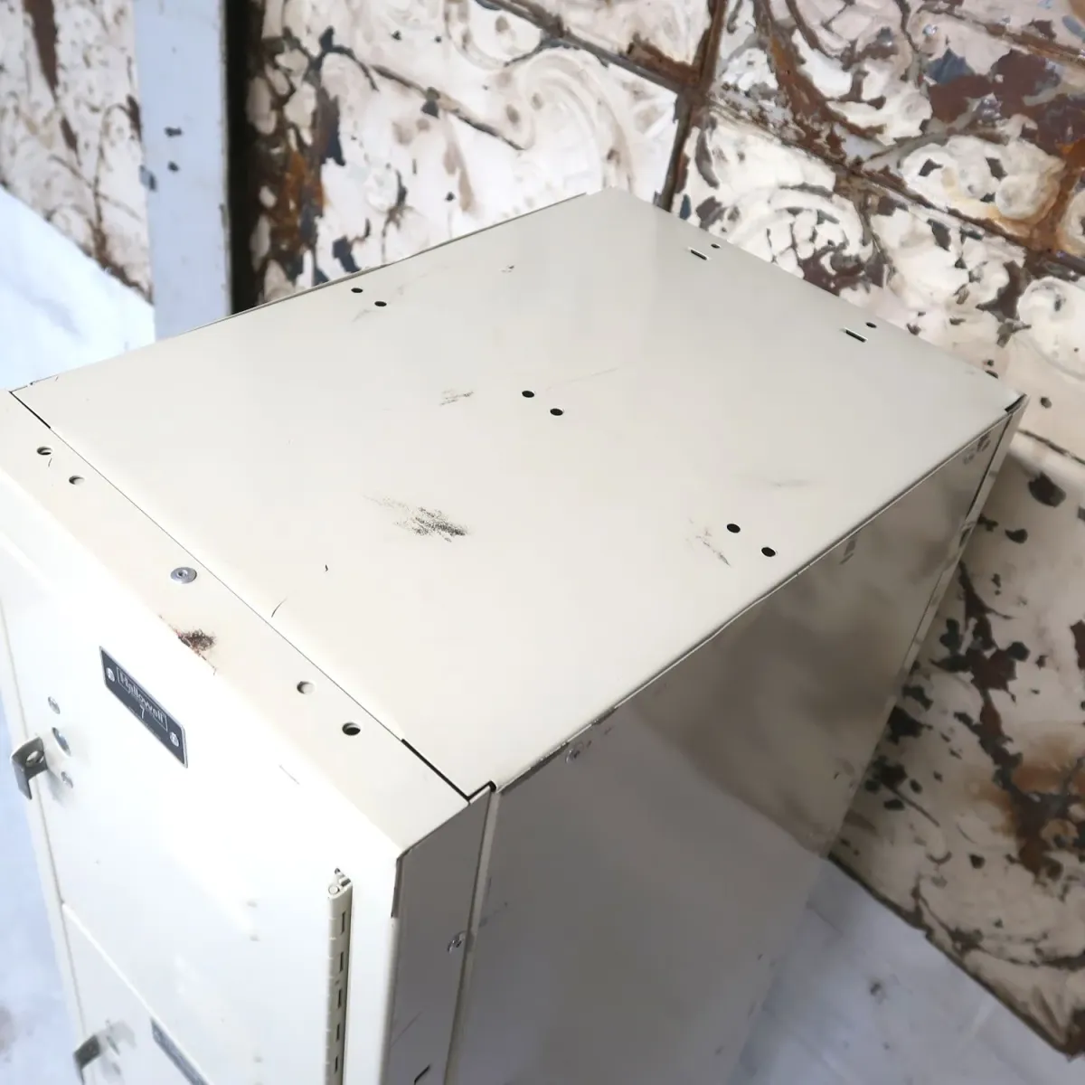 Hallowell メタルロッカー