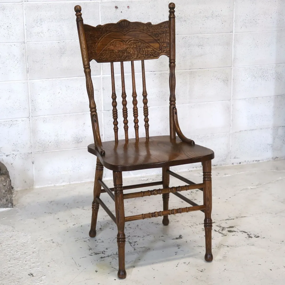 アンティーク ウッド ハイバックチェア