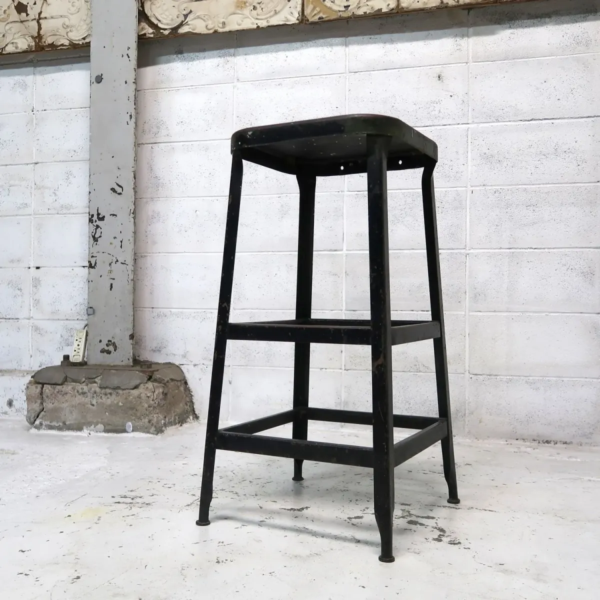 LYON ビンテージ メタルスツール