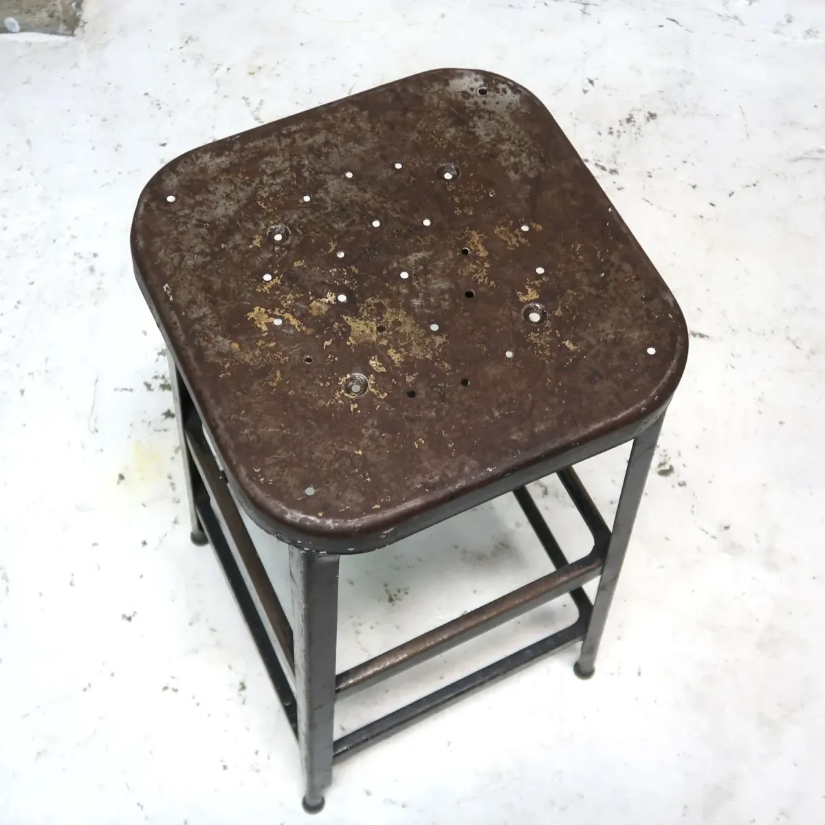 LYON ビンテージ メタルスツール