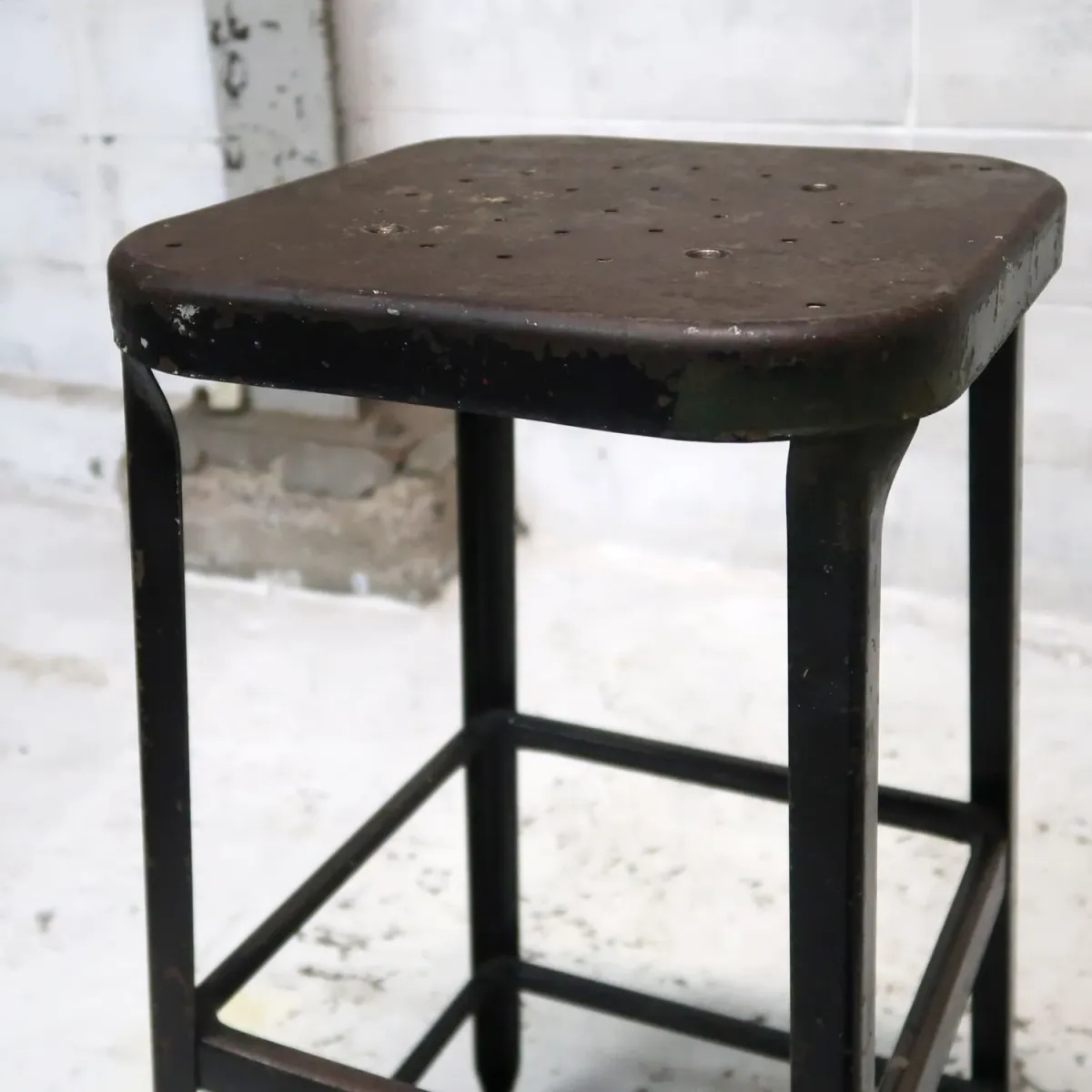 LYON ビンテージ メタルスツール