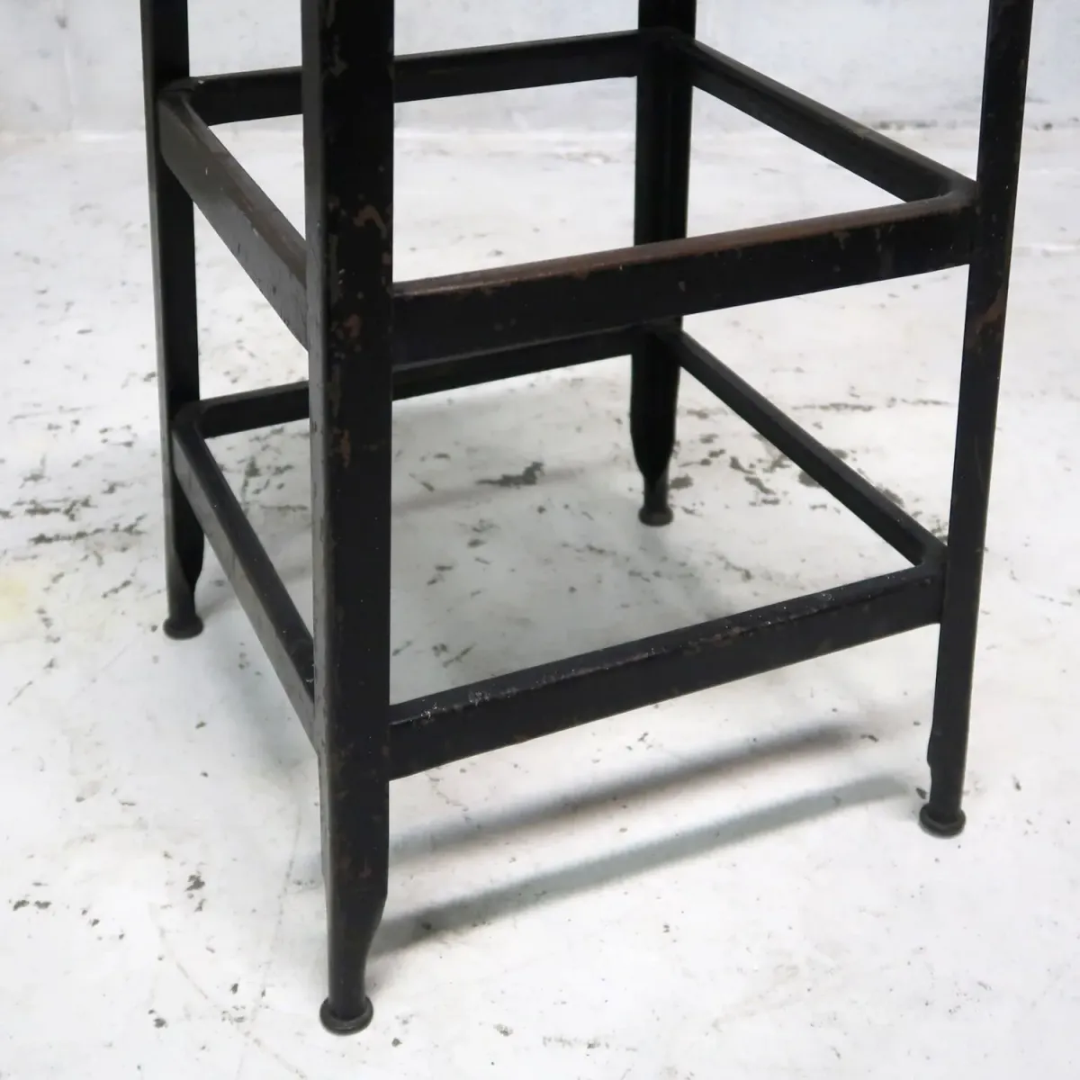 LYON ビンテージ メタルスツール