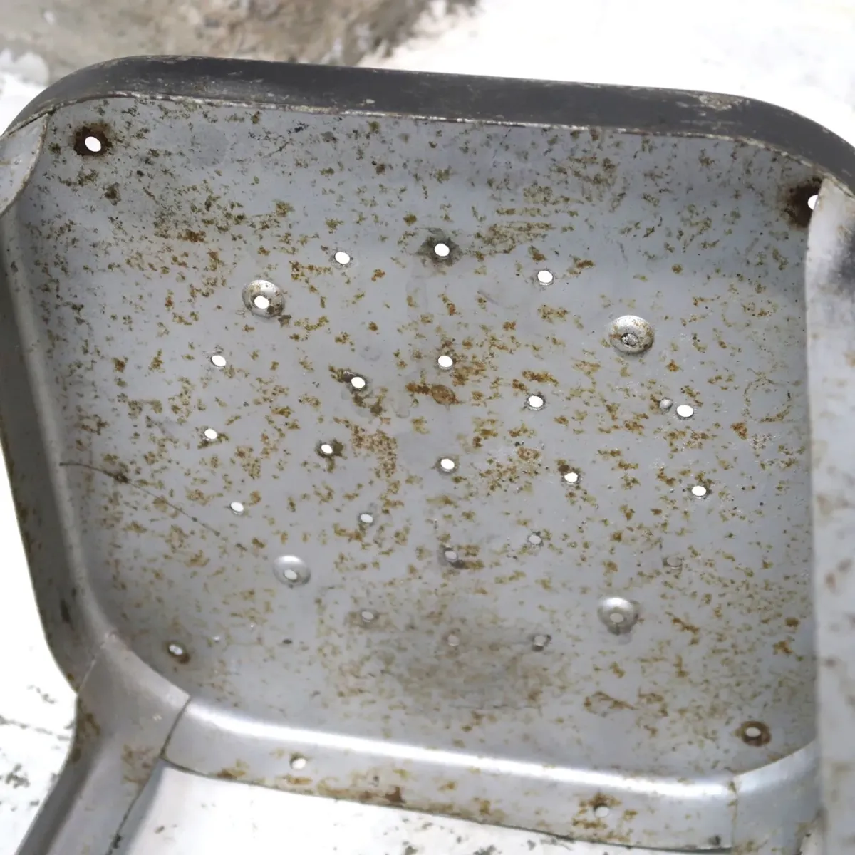 LYON ビンテージ メタルスツール