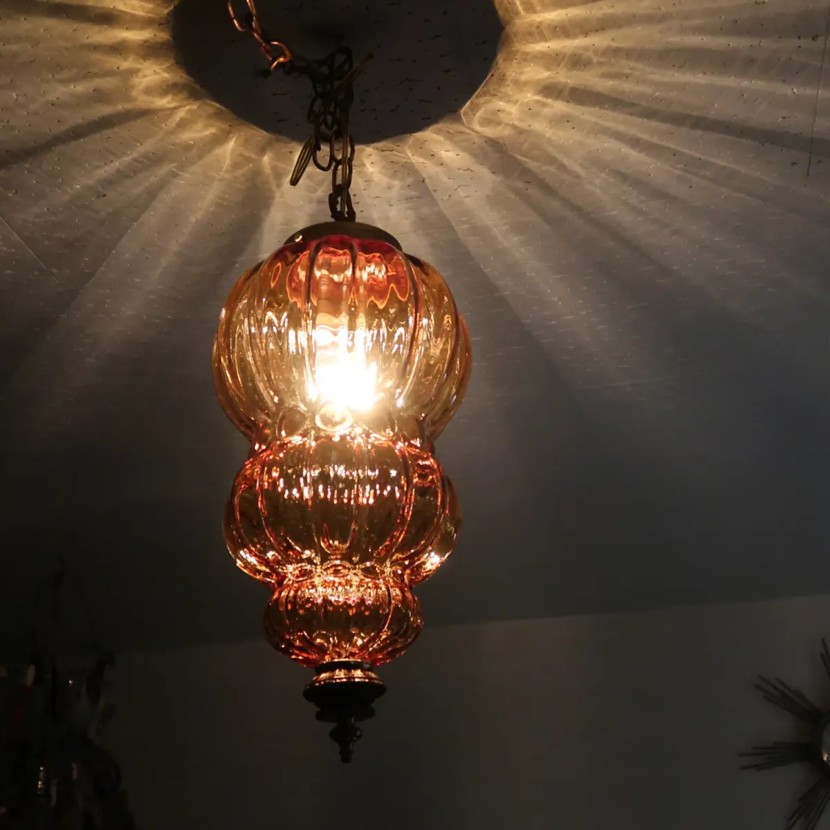 アンティーク アンバーガラス ペンダントランプ