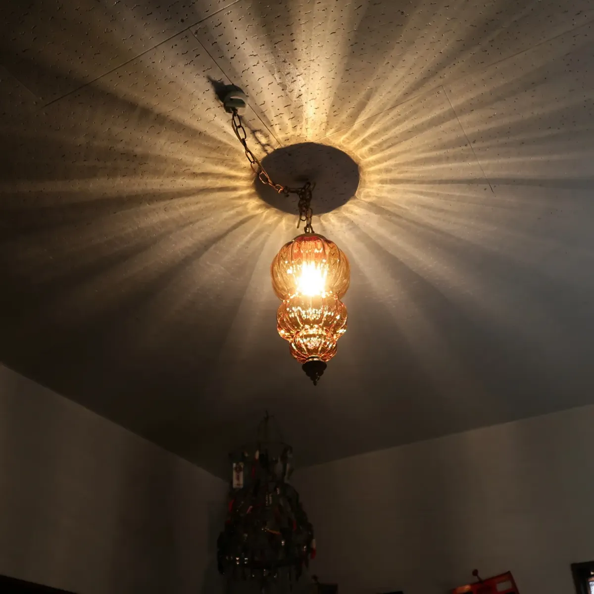 アンティーク アンバーガラス ペンダントランプ