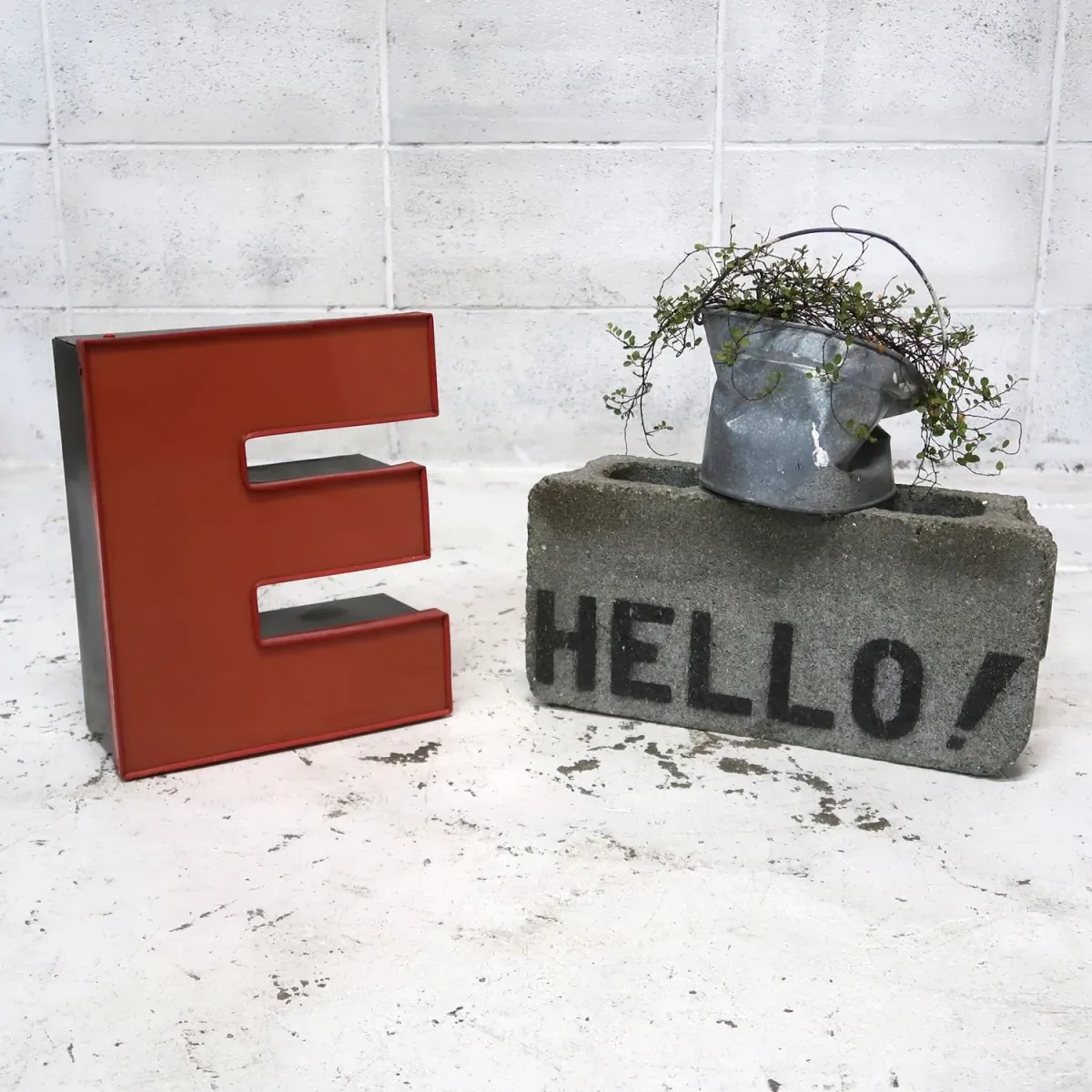 ビンテージ レターサイン E