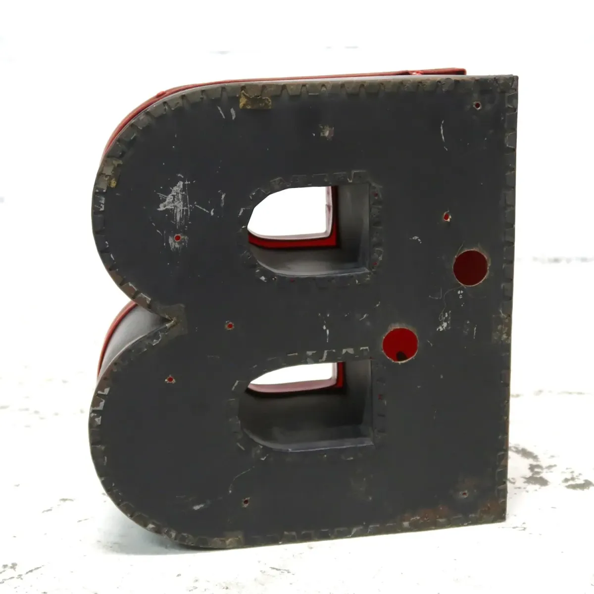 ビンテージ レターサイン B