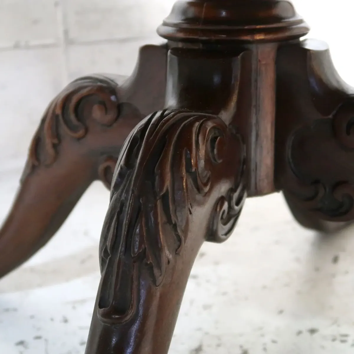 アンティーク ラウンドテーブル