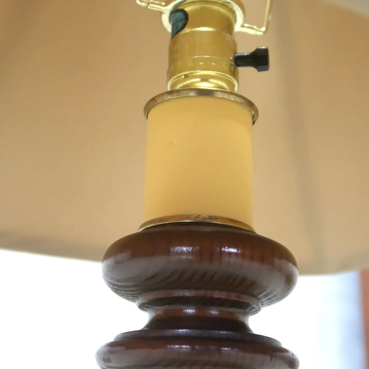 アンティーク モダンデザイン テーブルランプ