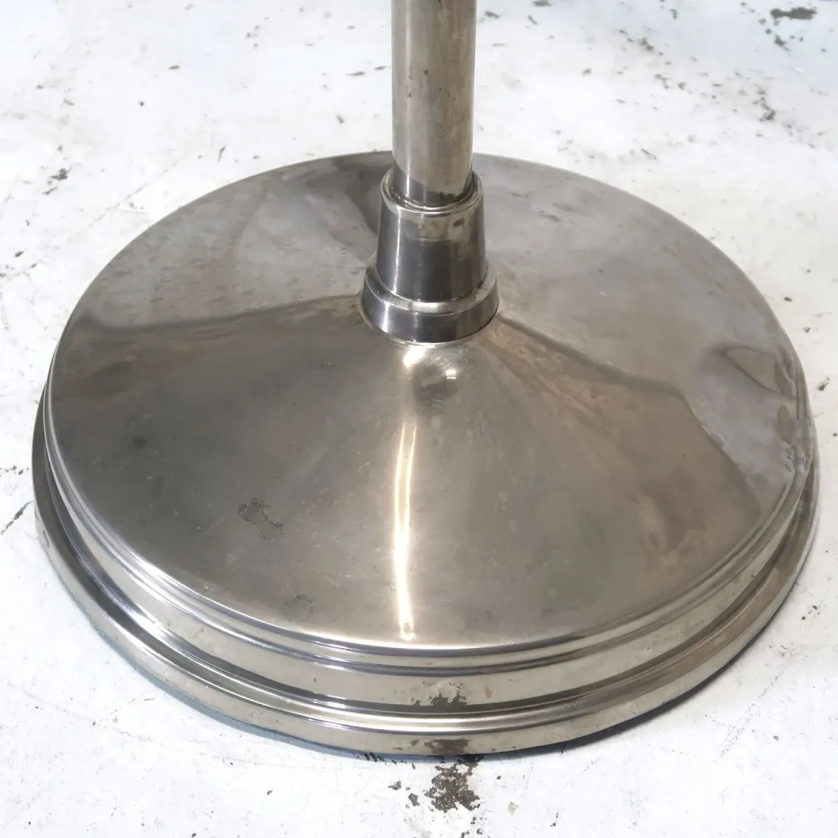 ビンテージ メタル T字ハンガーラック